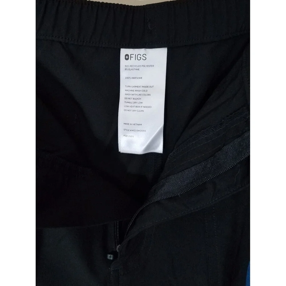 Figs Cargo Scrub‎ Pants Men size Large Straight Leg Pockets Black Button Front